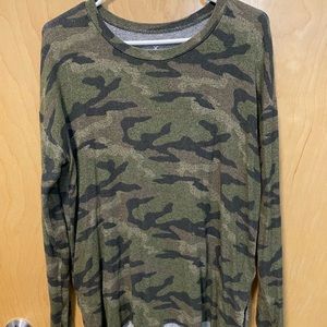 American eagle soft and sexy long sleeved shirt